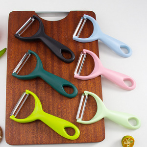 ที่คีบอาหารรูปตัว Y รุ่น BH-8 ทำจากสแตนเลส ด้ามจับพลาสติก ดีไซน์ทันสมัย เรียบง่าย ขนาด 14.5 ซม. ใช้ในครัว ล้างในเครื่องล้างจานได้ เหมาะสำหรับผลไม้และผัก - Product Image 1