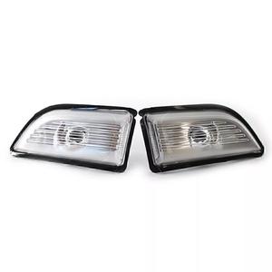 Luz de Señal de Giro para Espejo Retrovisor Volvo XC60, Material PC, Repuesto para Modelos 2009-2013 - Product Image 4