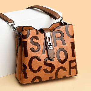 Bolsos de hombro con estampado personalizado de diseño, bolso de mano de calidad de lujo para mujer, bolso de mano de cuero PU con asa superior, nuevos bolsos de moda para mujer - Product Image 5