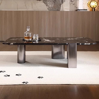 Table basse rectangulaire de luxe légère en marbre noir et rose pour salon, minimaliste et créatif, avec sens avancé ZEM848