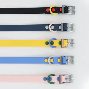 Conjunto de Collar y correa para perro de lujo, Collar ecológico de PVC a prueba de agua para perros con bolsa de caca - Product Image 2