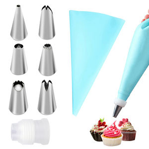 Ensemble de 8 poches à douille réutilisables en EVA avec embouts en acier inoxydable, outils de décoration de gâteaux en métal pour la pâtisserie et la cuisine - Product Image 1