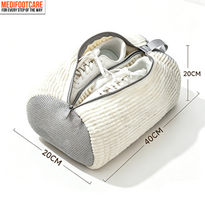 Sacchetto Doppio per <span class=keywords><strong>Lavaggio</strong></span> <span class=keywords><strong>Scarpe</strong></span>, con Cerniera Autobloccante, per Pulizia Sneaker e <span class=keywords><strong>Scarpe</strong></span> da Tennis, Sacchetto per Lavanderia, 360 °   Pulizia Profonda - Product Image 2