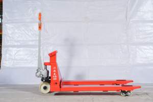 Nuevo Transpaleta Manual para Almacén HZHI Eficiente, Ancho de Horquilla de 550/685 mm, Paletas Estándar EUR/UK, Uso en Comercios y Restaurantes, Carga de 1-5 Toneladas - Product Image 4