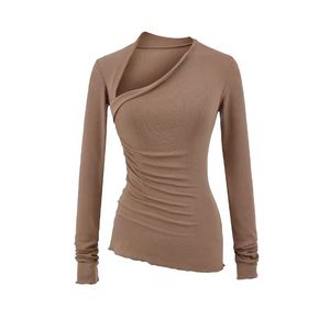 Camiseta de Manga Larga Casual Vintage para Mujer, con Hombro Inclinado y Diseño Delgado Ligeramente Arrugado - Product Image 3