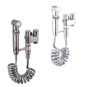 Double Handle Brass Body Faucet Bidé Pulverizador Set Handheld ABS Pulverizador WC Ajustável Controle De Pressão De Água Shattaf