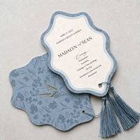 Cartes d'invitation de mariage de luxe découpées au laser avec pompons en soie, impressions personnalisées en feuille d'or, cartes de menu