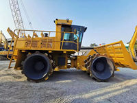 Compacteur de déchets industriels XH235 pour l'élimination des déchets et la compactation en profondeur