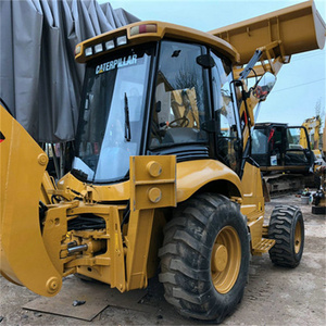 Chargeuse-pelleteuse <span class=keywords><strong>Caterpillar</strong></span> CAT416E d'<span class=keywords><strong>occasion</strong></span>, conforme aux normes EPA et CE, avec moteur Cat C4.4 et bras télescopique, en stock. - Product Image 4