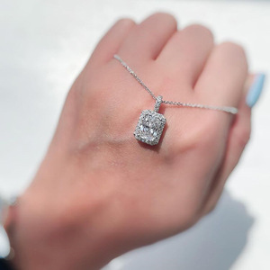 Collana con Ciondolo Quadrato Scintillante per Donne, Elegante Catena per Clavicola, Gioielli alla Moda - Product Image 1