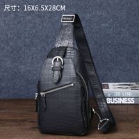 Tas dada pria motif buaya warna mist, tas dada multifungsi, tas selempang fashion outdoor untuk pria