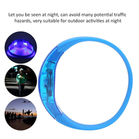 Bracelet de fête personnalisé en silicone phosphorescent Bracelets à led activés par le son Bracelet lumineux avec musique clignotante pour la fête