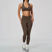 Ensemble de yoga 2 pièces pour femme : Soutien-gorge de sport dos nu à col en V et Legging de sport taille haute croisé – Tenue de sport pour la gym
