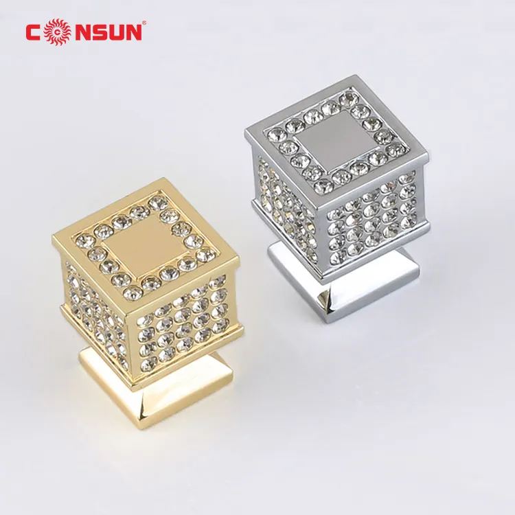 Hot Sale Luxury Furniture Hardware Fitting Glass Drawer Square Knobs Crystal Cabinet Pull Handle