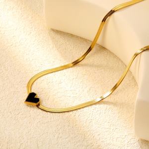 Collier ras du cou tendance étanche en acier inoxydable plaqué or 18 carats avec pendentif serpent, chaîne cubaine épaisse et coquille creuse en forme de cœur pour femme - Product Image 6