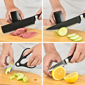 Ensemble de 7 couteaux de cuisine antiadhésifs à lame ondulée avec boîte cadeau, couteaux de découpe domestiques avec ciseaux, éplucheur, protège-doigts, grand stock - Product Image 3