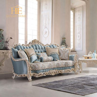 Fauteuil de salon de style français à dossier haut en bois avec accoudoirs, chaise royale de luxe pour appartement et chambre à coucher