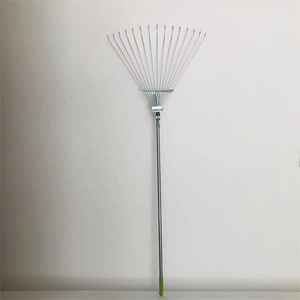 Râteau à balai durable et polyvalent <span class=keywords><strong>pour</strong></span> le nettoyage des <span class=keywords><strong>feuilles</strong></span> d'herbe de jardin - Product Image 4
