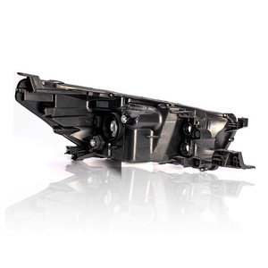 Piezas automotrices para Toyota Hilux ROCCO Hilux Revo modelo base 2016, faros halógenos - Product Image 3