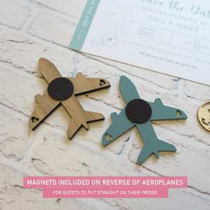 Aimant de réfrigérateur Carte d'embarquement Mariage SAVE the DATE Aimant de réfrigérateur en bois ou en acrylique Vert sauge Voyage Avion Mariage à l'étranger - Product Image 3