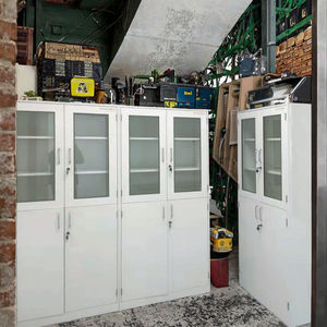 Armoire à réactifs et médicaments tout acier pour environnements GMP, surface anti-peluchage, facile à nettoyer et à stériliser entre utilisations - Product Image 3