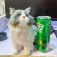 Adorable chat persan réaliste en fausse fourrure, réplique d'animal en peluche, décoration rustique pour la maison et le bureau