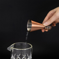 Edición Coleccionista, Juego de Regalo de 60 y 90 ml, Vaso Medidor para Cócteles con Diseño de Calavera, Jigger de Acero Inoxidable 18/8 con Anillo de Barman a Juego