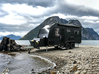 Caravane tout-terrain EcoCampor 19 pieds à double essieu avec porte-rampe arrière pour le marché australien