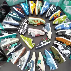 M2835 Merkkleding sneakers Tweedehands schoenen GEMAAKT IN VIETNAM Originele basketbalschoenen gemengde voorraad schoenen Voor mannen en vrouwen - Product Image 1