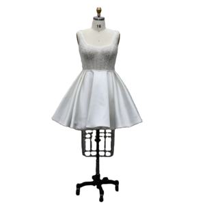 2025 Illusie Vierkante Halslijn Moderne Zachte Kralen A-Lijn Korte Jurk Elegante Trouwjurk Glanzende Hot-Selling Bruidsjurk - Product Image 1