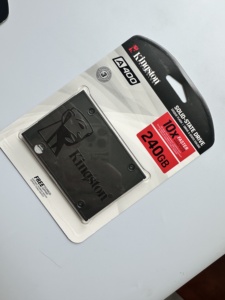 Kingston A400 SSD ของแท้ ขายดี ความจุ 240GB 480GB 960GB SATA3.0 ขนาด 2.5 นิ้ว สำหรับจัดเก็บข้อมูลคอมพิวเตอร์สำนักงาน - Product Image 1