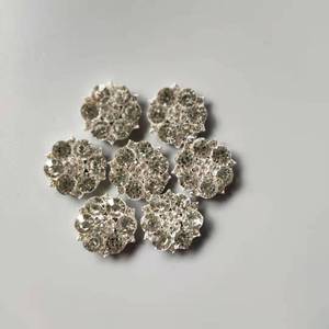 Boutons en cristal professionnels pour vêtements, chaussures, sacs, accessoires pour cheveux en alliage, fleurs en strass, cristal personnalisé - Product Image 2