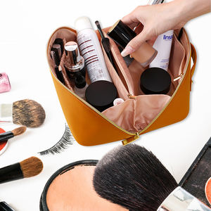 Ready to Ship Products High Capacity Portable Waterproof Pencil Pouch Women Travel Makeup Organizer PU Leather Cosmetic Bag - Product Image 4