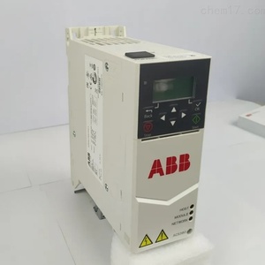 Unidad única de montaje en pared industrial LV AC original a estrenar para control PlC de automatización industrial - Product Image 3