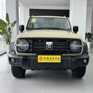 Nouvelle GWM Tank 300 2025 – SUV 5 portes, 5 places, essence 2.0T 227ch L4, grand espace, prix abordable, conduite à gauche - Product Image 2