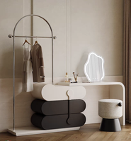 Zylindrisch Nama Coiffeuse suspendue/au sol en plastique au design moderne