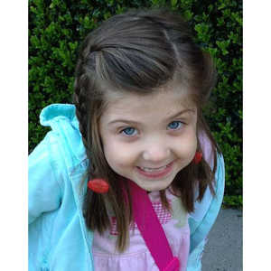 Moños para el pelo Red Little Lady GaBBY (10) - Antideslizantes y de doble cara con doble broche - Product Image 2