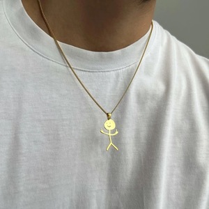 Accessoires suspendus personnalisés graffiti de mode en acier inoxydable conception de logo personnalisé alliage de métal <span class=keywords><strong>collier</strong></span> en gros <span class=keywords><strong>pour</strong></span> les amis - Product Image 4