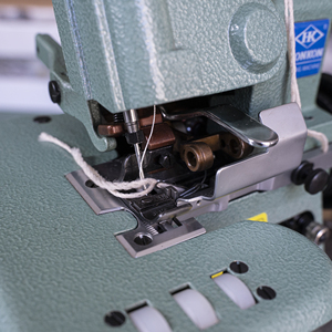 จักรเย็บผ้าโอเวอร์ล็อคคุณภาพดี รุ่น B-309 - Product Image 4