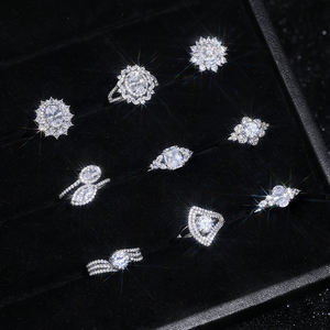 Anéis personalizados Fabricante Fine Jewelry Luxo 925 Sterling Silver Zircon Moissanite Promessa Anéis De Noivado De Casamento Mulheres - Product Image 2