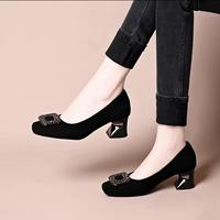 Nouvelle Arrivée – Escarpins Élégants en Daim pour Femme, à Talon Épais, Boucle Métallique Brillante, Bout Carré, Souples, Idéals pour le Bureau et les Mariages