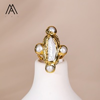 Bague vintage en perles baroques irrégulières, or, accessoire quotidien pour femme