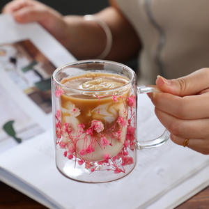 Nouveau produit cadeau 250ml <span class=keywords><strong>Amazon</strong></span> vend des fleurs séchées à l'intérieur d'une <span class=keywords><strong>tasse</strong></span> en verre à café <span class=keywords><strong>expresso</strong></span> à lait double couche - Product Image 2