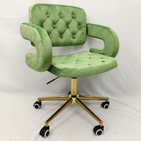 Vente directe d'usine de chaises pivotantes réglables en hauteur simples, chaise de salle à manger de luxe avec accoudoirs et roulettes pour la maison et les salons de coiffure