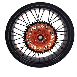 Juego de Ruedas <span class=keywords><strong>Supermoto</strong></span> de 17 Pulgadas para <span class=keywords><strong>KTM</strong></span> EXC SXF XC 125-530cc, Bujes de Aluminio CNC, Llantas de Carreras Motard Duraderas de Alto Rendimiento - Product Image 5