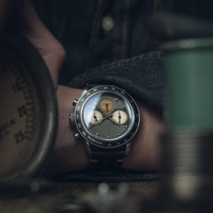 Montre CILOA ronde grise multifonctionnelle personnalisable avec grand cadran pour homme, montre à quartz de haute qualité, tendance et étanche - Product Image 5