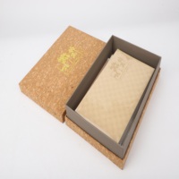 Boîte d'affichage rigide portable haut de gamme avec fermeture magnétique, finition luxe en papier kraft pour emballage de bijoux