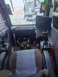 รถเครนจีนยี่ห้อ Zoomlion รุ่น ZTC3000v8 ขนาด 300 ตัน แบบเคลื่อนที่ได้ทุกพื้นที่ สภาพใช้งานแล้ว รุ่น Ztc800h5 Ztc1300v Ztc1500v ขาย - Product Image 4