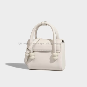 New Luxury Handheld Mini <b>Square</b> Bag for Women Design High-End Casual Crossbody Shoulder Bag Polyester Dual Tanjing - Product Image 3