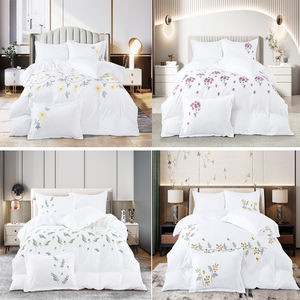 Fabrika tedarikçisi kraliçe otel 5 yıldız yüksek kaliteli nakış yorgan kapağı 120gsm Polyester çiçek nevresim yatak örtüsü seti - Product Image 4